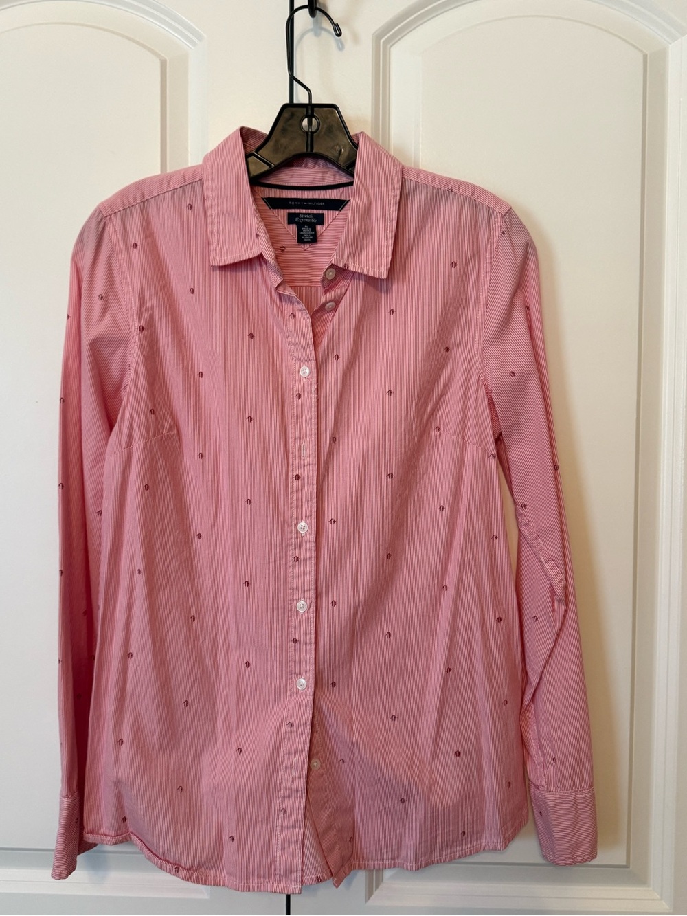 Tommy Hilfiger Rose Pink Button-Down Shirt with Subtle Embroidery